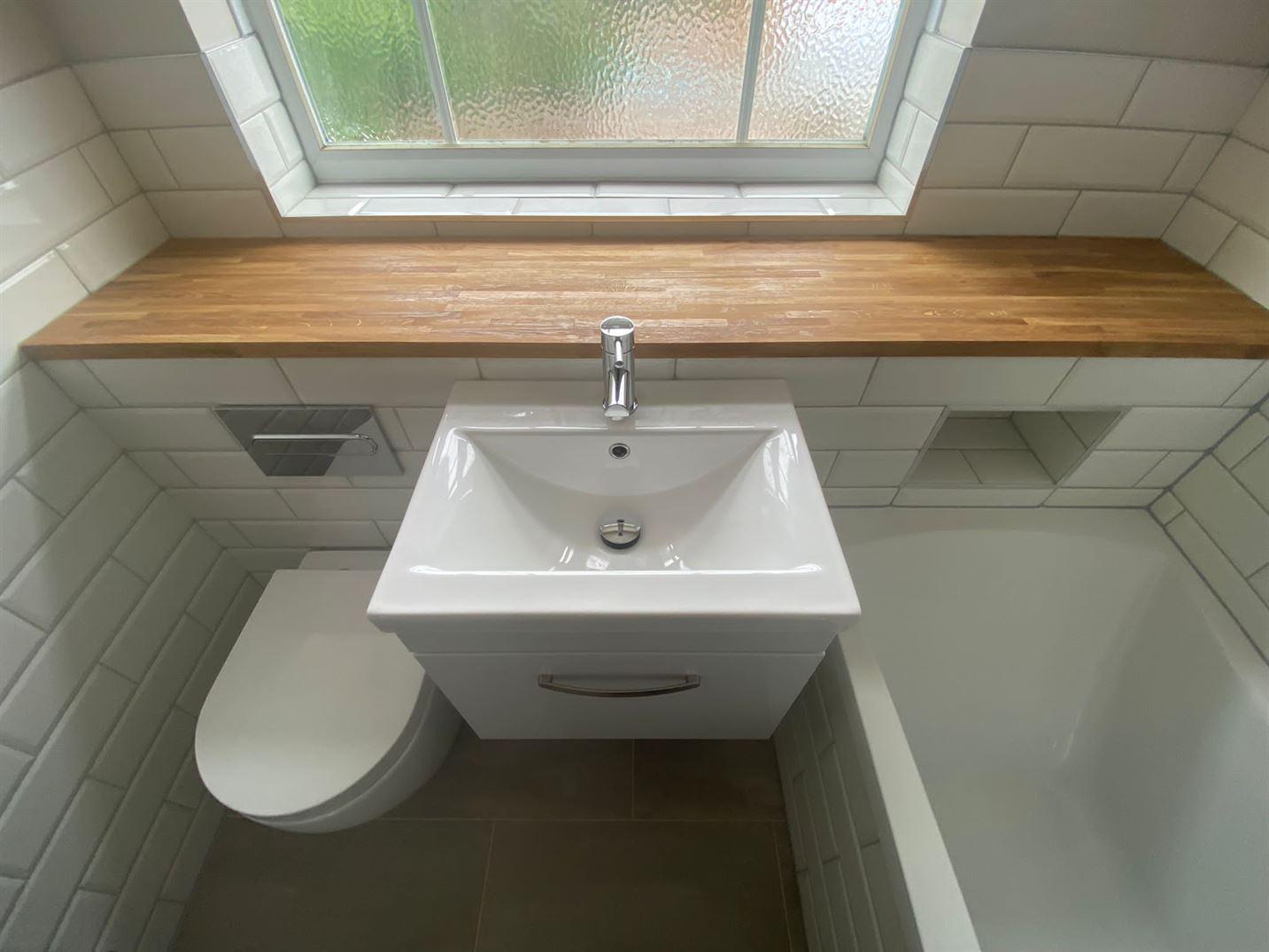 Modern Green Bathroom