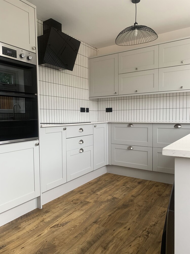 Kitchen Install 